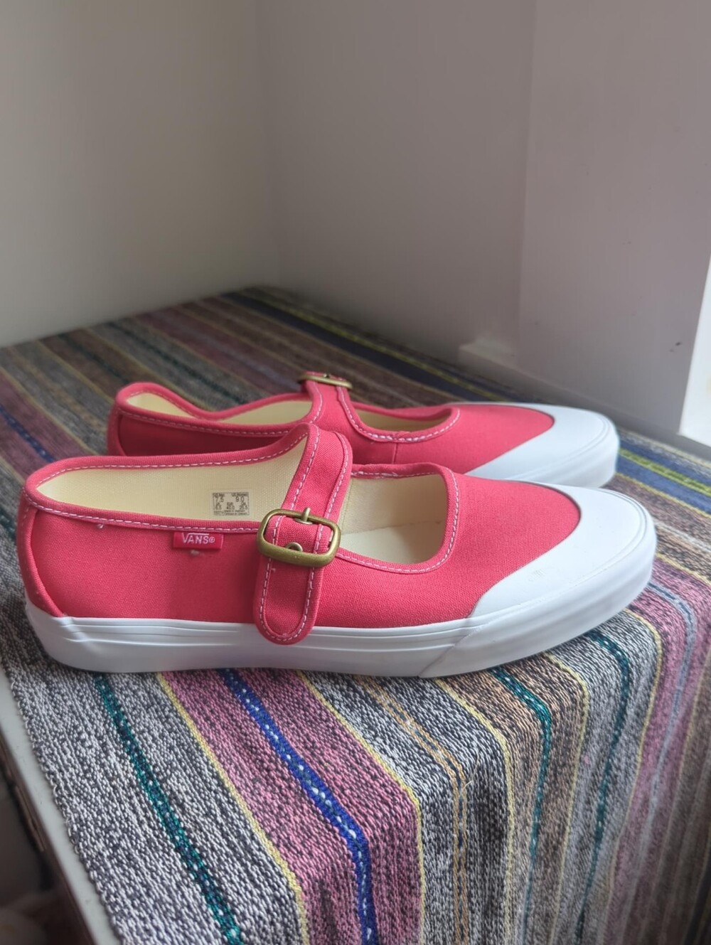 Vans Pink Coral Mary Jane Sneakers Women’s 9 New Unworn
